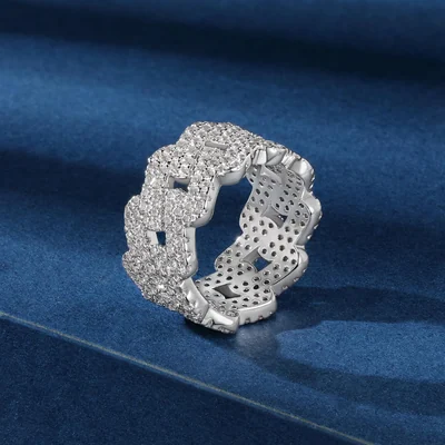 Cuban Link Band Ring by Gemsme