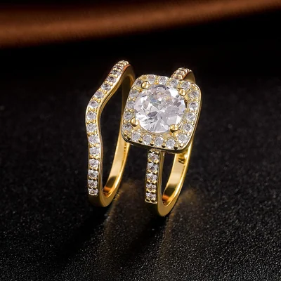 Two-in-One Bridal Ring Set by Gemsme, Gold