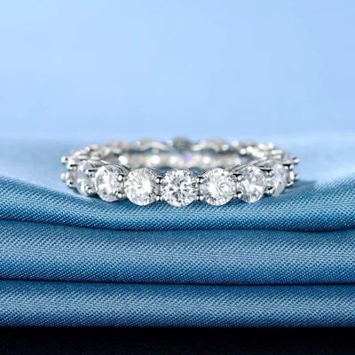 Classic Eternity Band by Gemsme